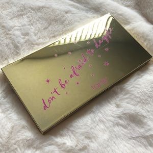Tarte LE Contour & Highlight Palette